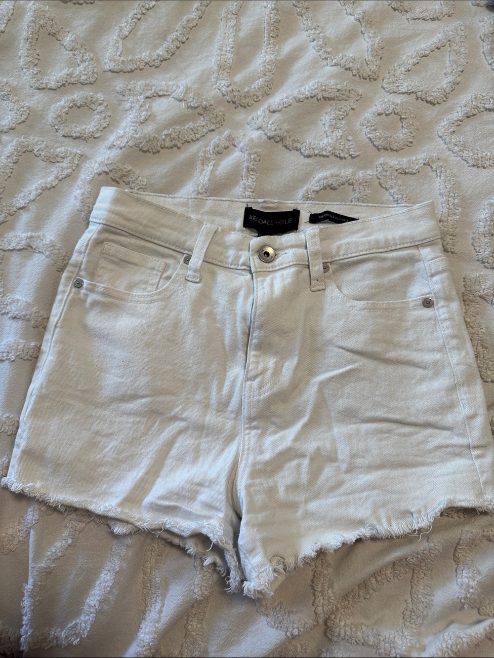 Kendall & Kylie White Frayed Hem Denim Shorts- Size 27